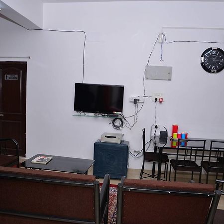 Tranquil Hospitality Hotel Bhubaneswar Ngoại thất bức ảnh