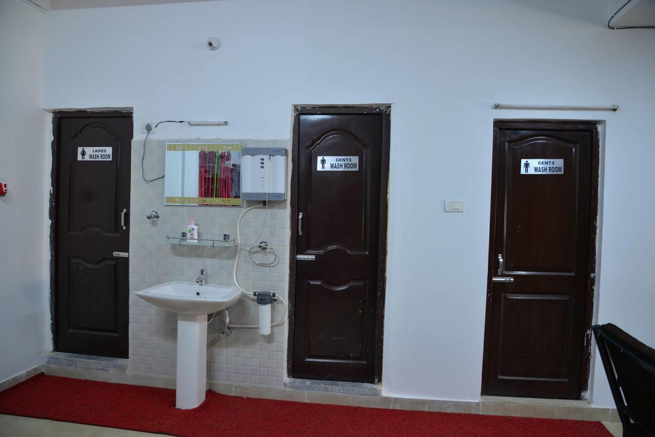 Tranquil Hospitality Hotel Bhubaneswar Ngoại thất bức ảnh