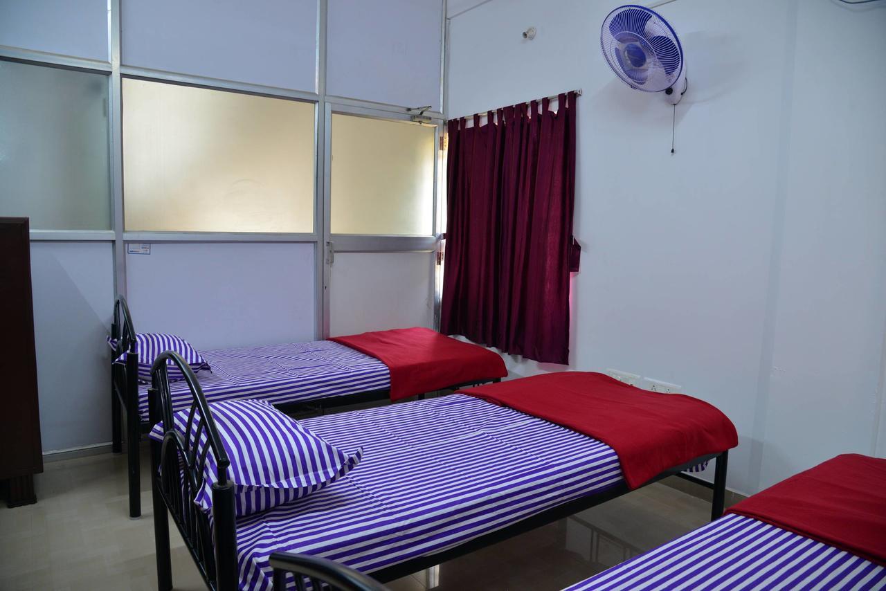 Tranquil Hospitality Hotel Bhubaneswar Ngoại thất bức ảnh